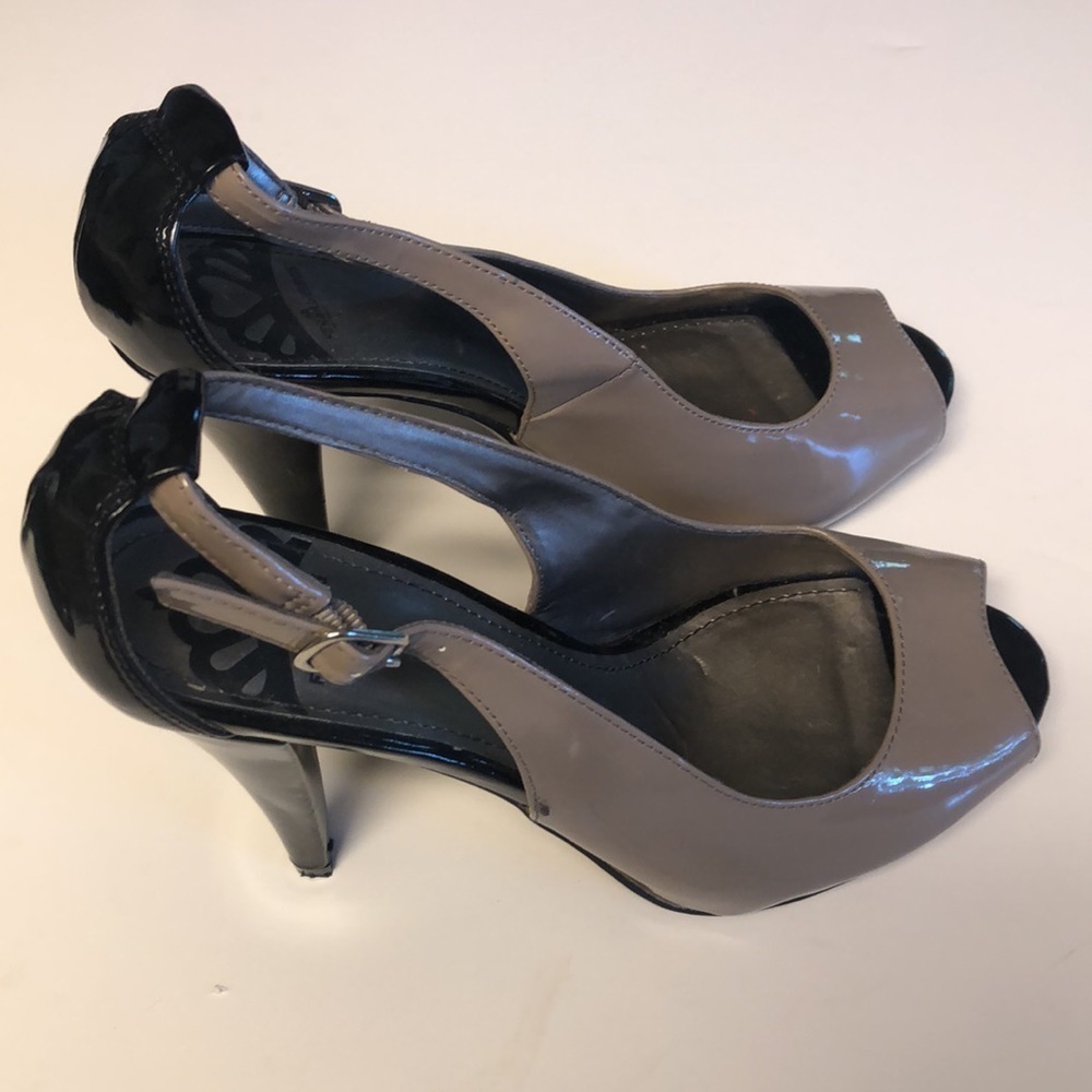 Fergalicious tan and black patent heels, sz 7 .5